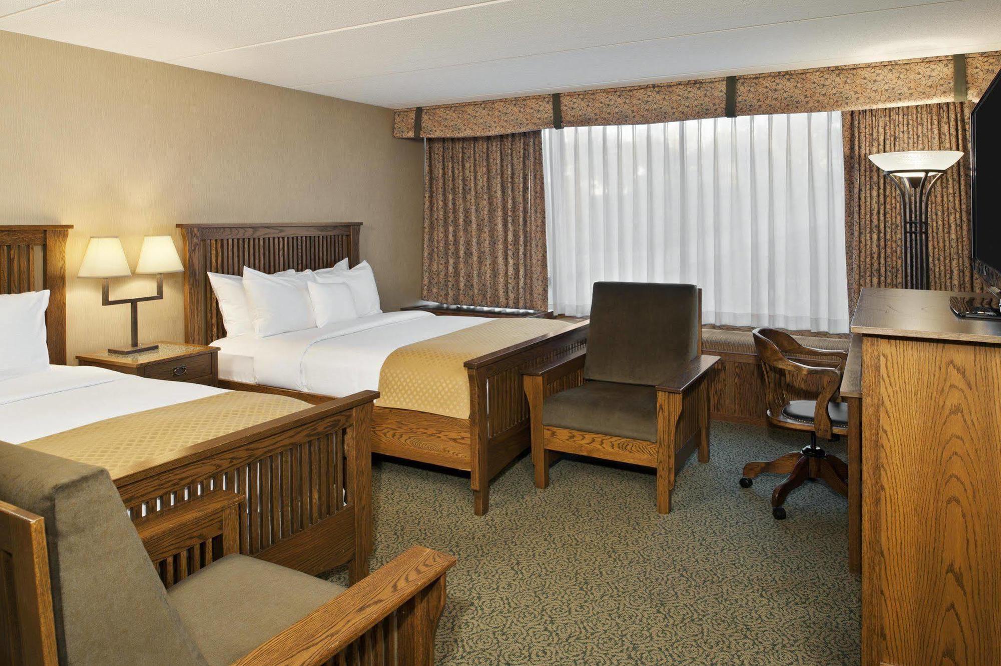 Doubletree By Hilton Libertyville-Mundelein Zimmer foto